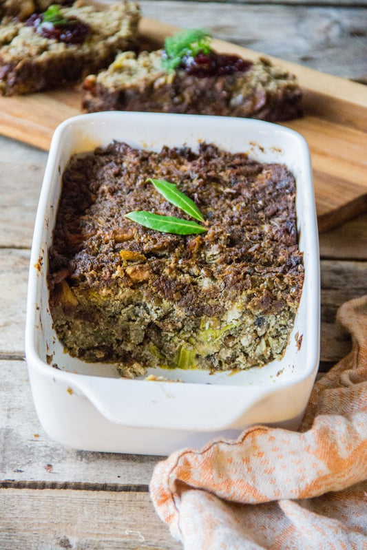 Linzenpaté met gekarameliseerde appeltjes