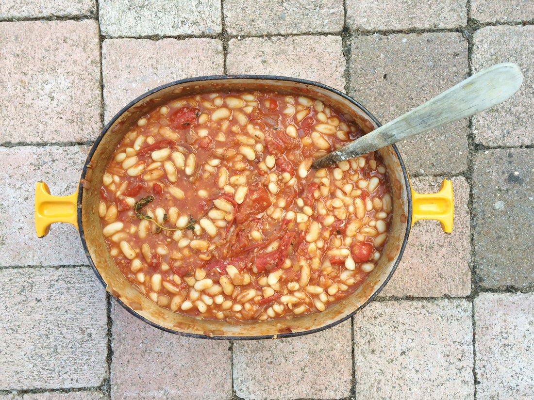 De beste witte bonen in tomatensaus